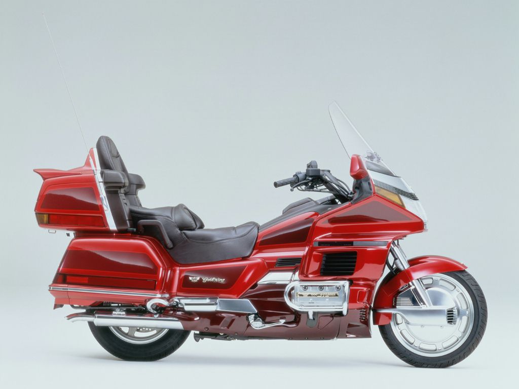 Мотоцикл Honda GL 1500 SE GOLDWING SE 1994 Цена, Фото, Характеристики,  Обзор, Сравнение на БАЗАМОТО